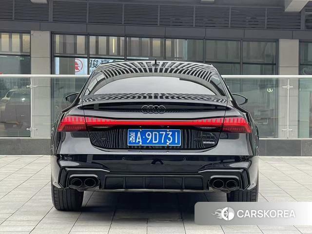 Audi A7L id 4261627 из Китая 11