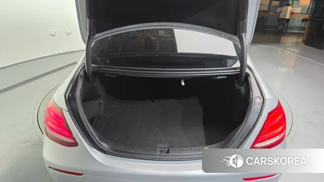 Mercedes-Benz E-Class W213 id 4785658 из Кореи 11