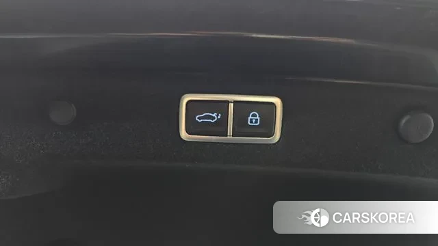 Hyundai Grandeur Hybrid (GN7) id 3002202 из Кореи 11