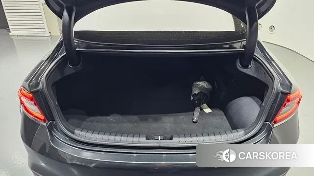 Hyundai Grandeur IG Hybrid id 3291888 из Кореи 11