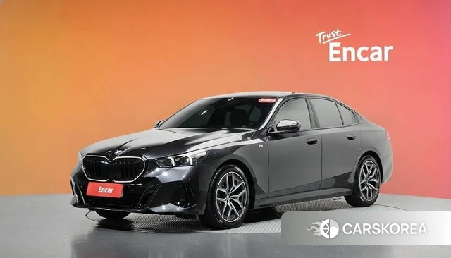 BMW 5 Series (G60) id 4639911 из Кореи 11