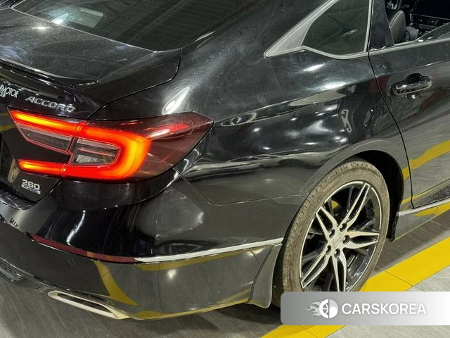 Honda Accord id 4301225 из Китая 11