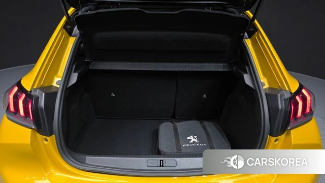 Peugeot e-208 second Generation id 4196126 из Кореи 11