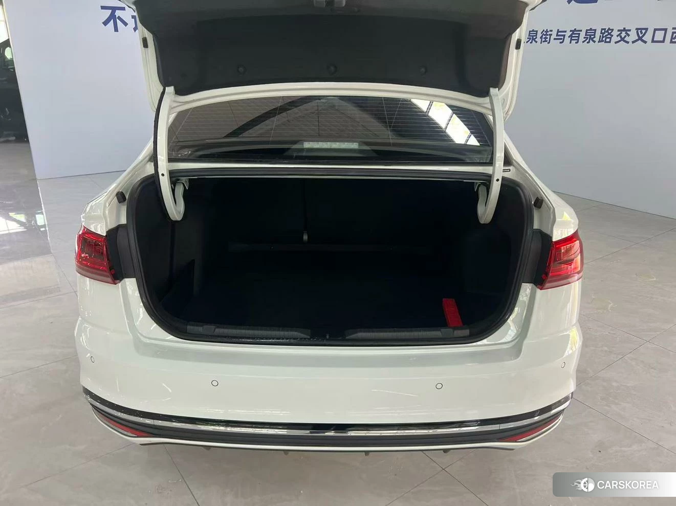 Volkswagen Bora id 4455633 из Китая 11