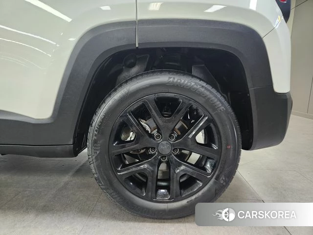 Jeep Renegade id 4454841 из Кореи 11