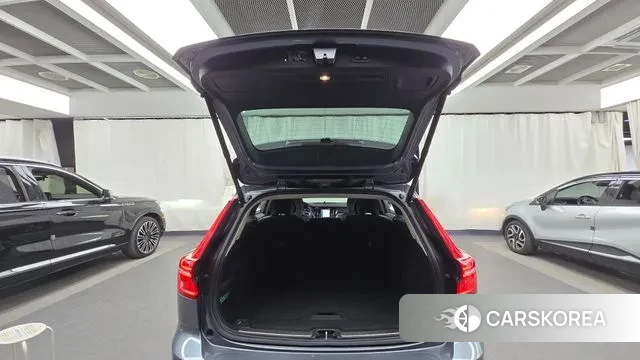 Volvo V60 Cross-Country 2nd Generation id 3468679 из Кореи 11