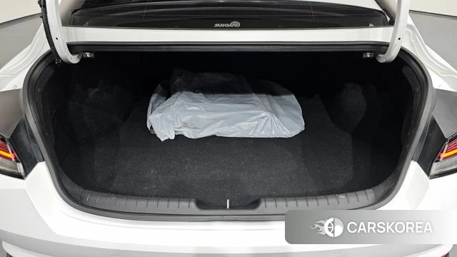 Hyundai Avante (CN7) id 3841980 из Кореи 11