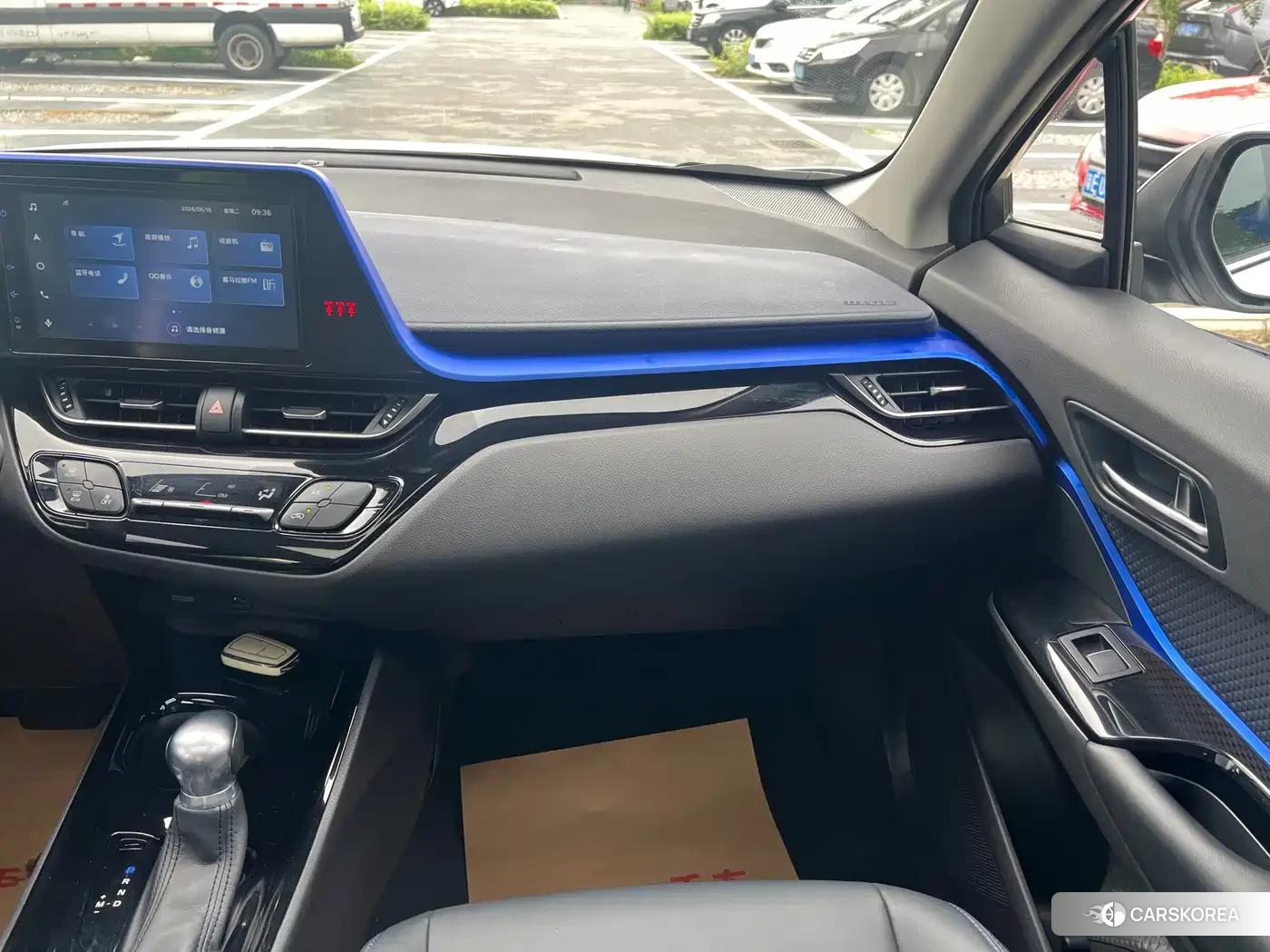 Toyota C-HR id 4546314 из Китая 11