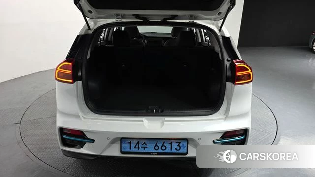 Kia Niro EV id 3904137 из Кореи 11