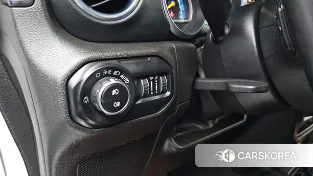 Jeep Wrangler (JL) id 3417730 из Кореи 11