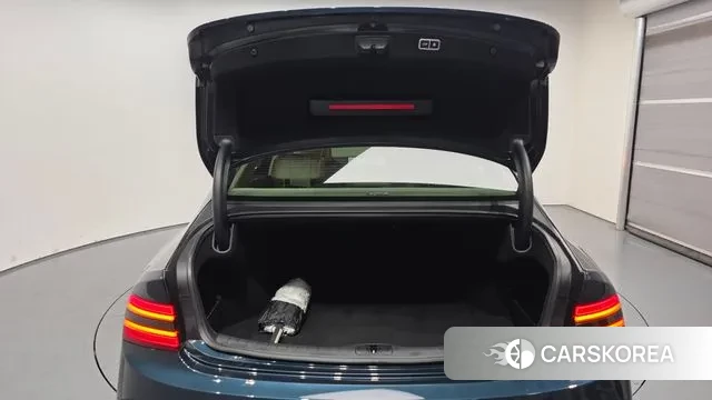 Genesis G80 (RG3) id 3457792 из Кореи 11