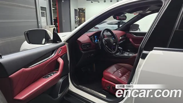 Maserati Levante id 2688892 из Кореи 11