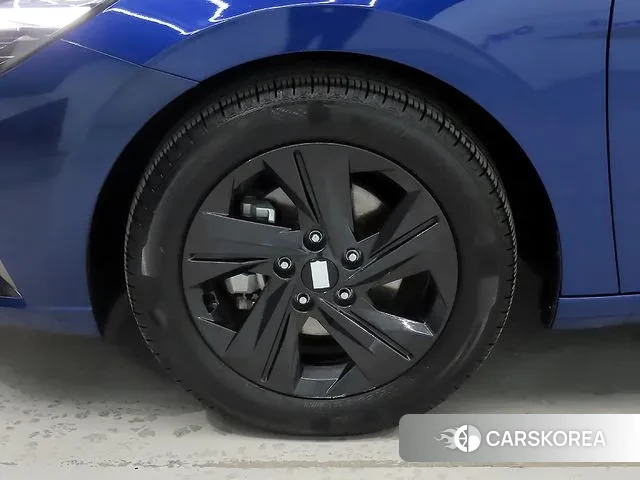 Hyundai Avante (CN7) id 3528998 из Кореи 11