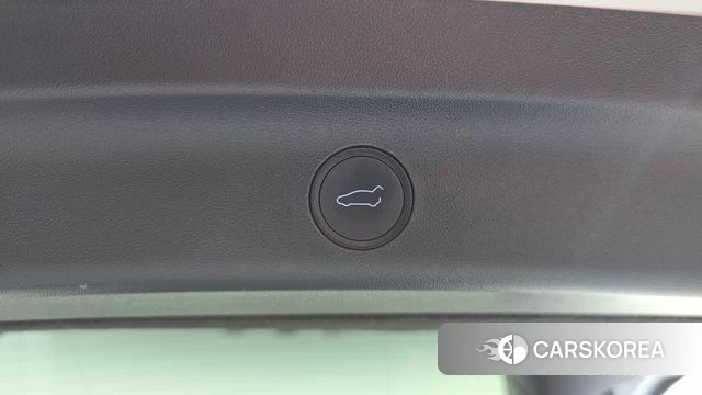 Tesla Model Y id 4635611 из Кореи 11