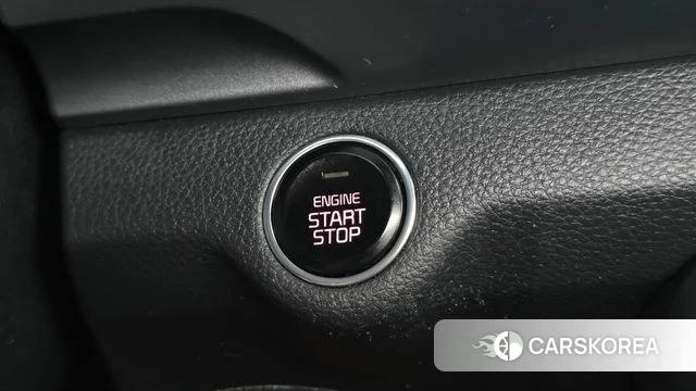 Kia Stonic id 4755306 из Кореи 11