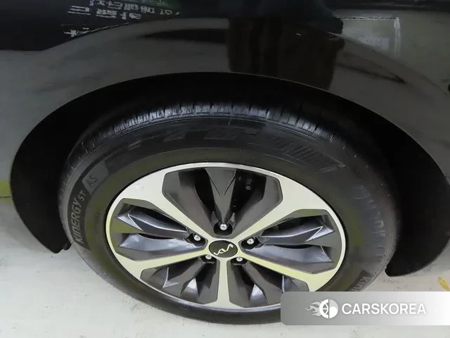 Kia K8 Hybrid id 3517100 из Кореи 11