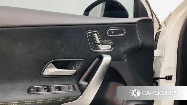 Mercedes-Benz A-Class W177 id 3425783 из Кореи 11