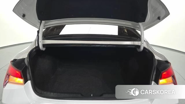 Hyundai Avante (CN7) id 3954326 из Кореи 11