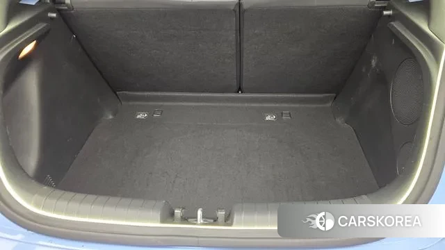 Hyundai Veloster (JS) id 3552493 из Кореи 11