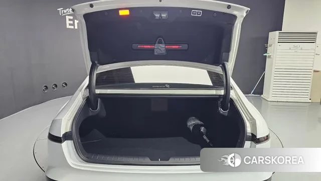 Hyundai Grandeur Hybrid (GN7) id 3081765 из Кореи 11