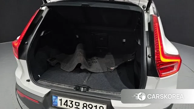 Volvo XC40 id 3509198 из Кореи 11