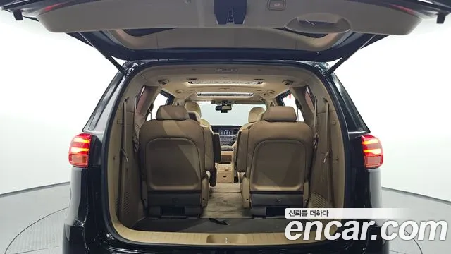 Kia The New Carnival id 2476776 из Кореи 11