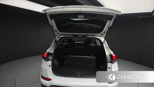 Hyundai All New Tucson id 4295101 из Кореи 11