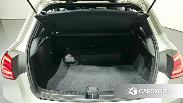 Mercedes-Benz A-Class W177 id 3834263 из Кореи 11