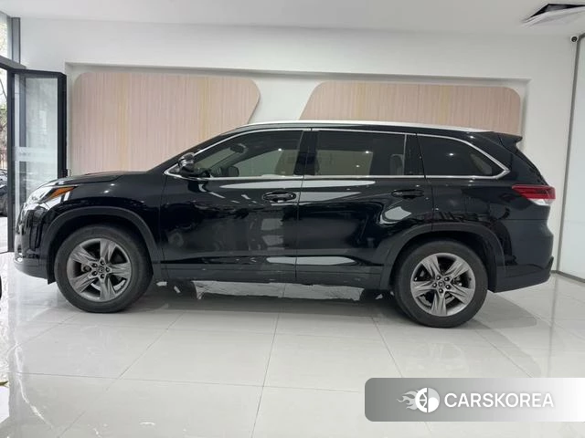Toyota Highlander id 4190332 из Китая 11