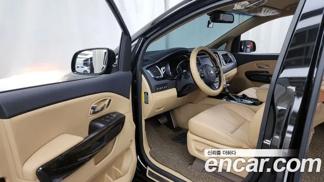 Kia The New Carnival id 2690225 из Кореи 11