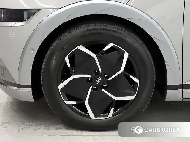 Hyundai Ionic 5 id 3680852 из Кореи 11