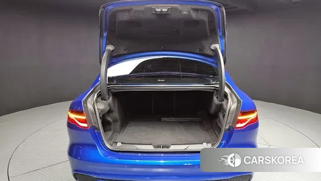 Jaguar XE id 3095244 из Кореи 11