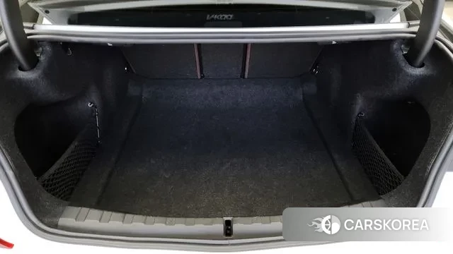 BMW 3 Series (G20) id 3488951 из Кореи 11