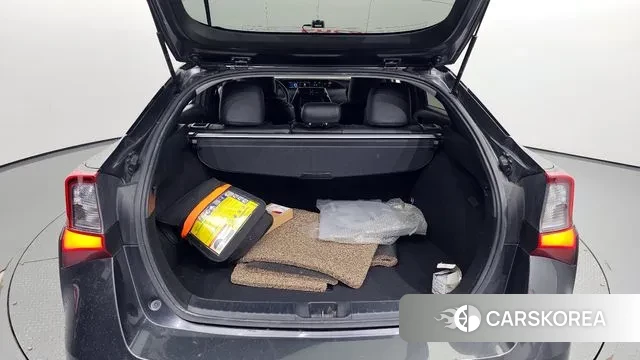 Toyota Prius 4th Generation id 3008942 из Кореи 11