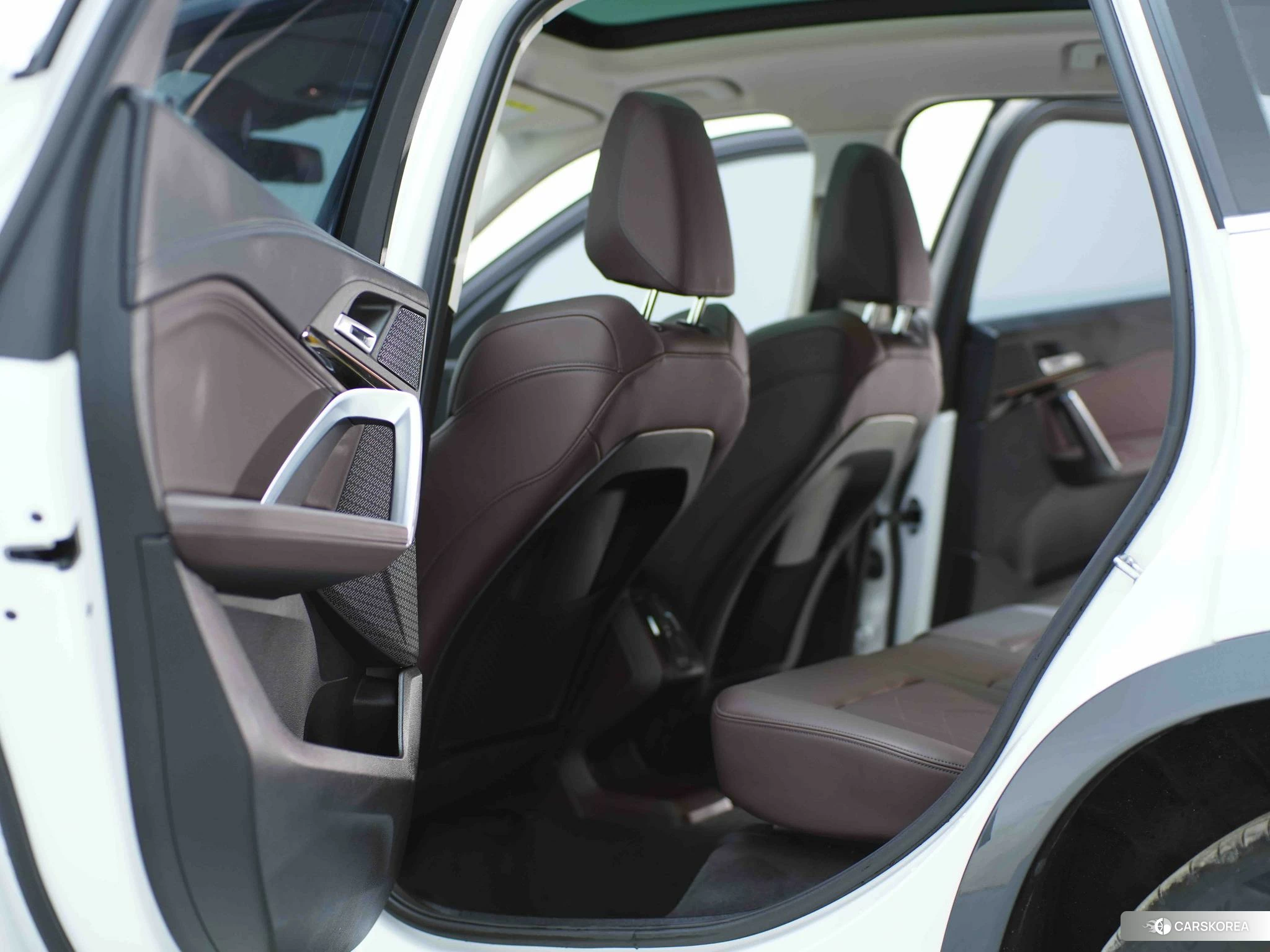 BMW X1 id 4512821 из Китая 11