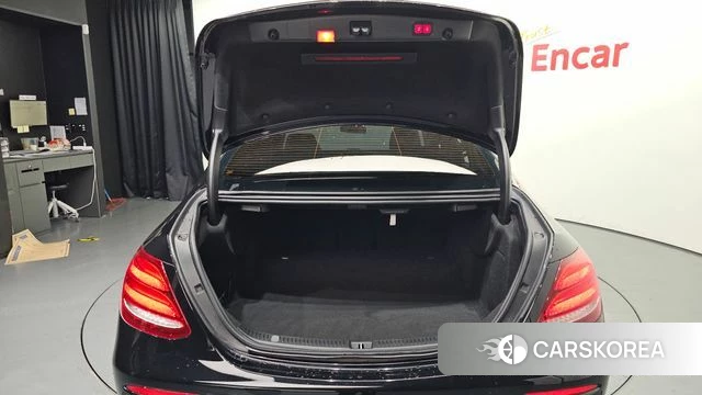 Mercedes-Benz E-Class W213 id 4759984 из Кореи 11