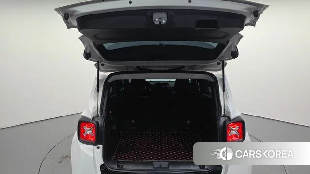 Jeep Renegade id 4593289 из Кореи 11