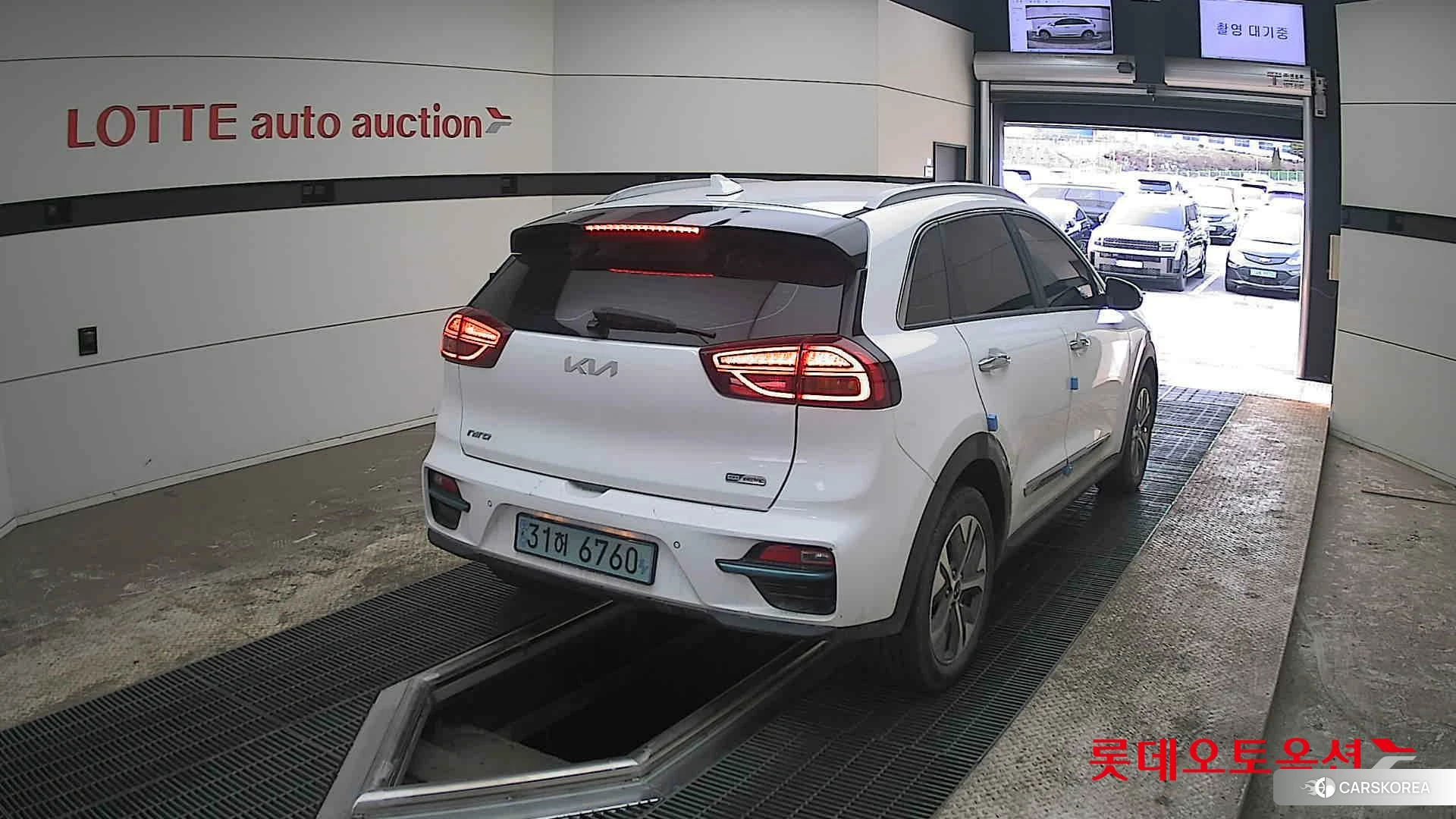 Kia Niro EV id 3875737 из Кореи 11