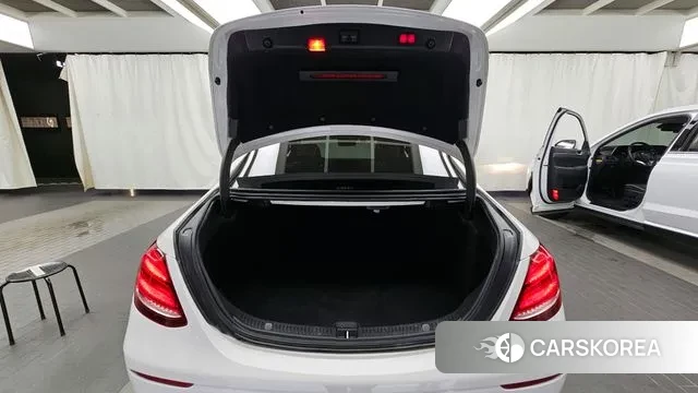 Mercedes-Benz E-Class W213 id 3112718 из Кореи 11