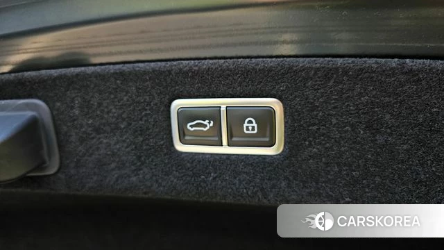 Genesis G90 (RS4) id 4343505 из Кореи 11