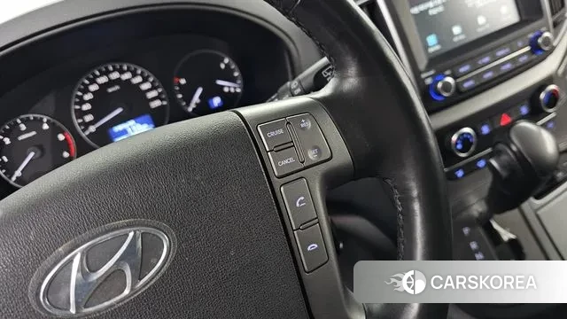 Hyundai The New Grand Starex id 3671665 из Кореи 11