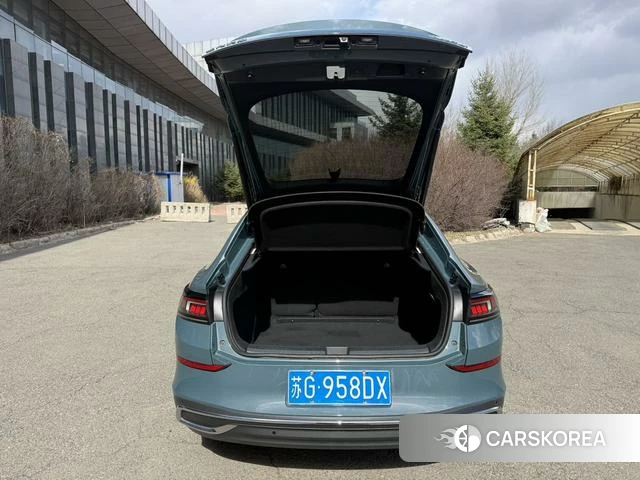 Volkswagen Lingdu id 4207468 из Китая 11