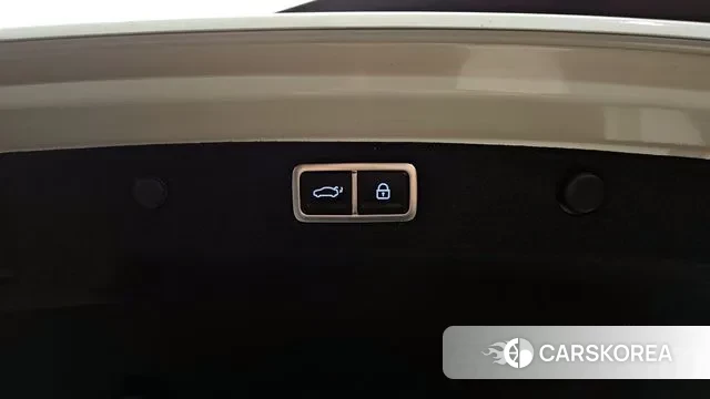 Hyundai Grandeur Hybrid (GN7) id 3365741 из Кореи 11