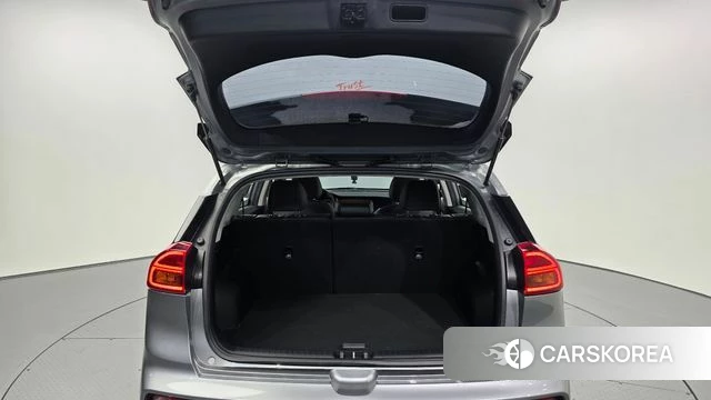 Kia Niro EV id 4445183 из Кореи 11