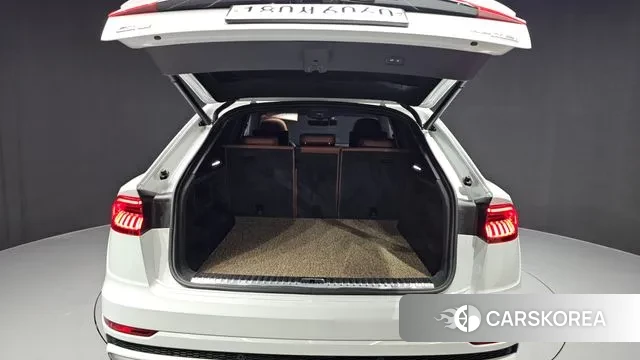 Audi Q8 (4M) id 3264628 из Кореи 11