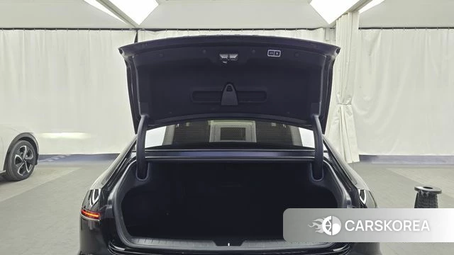 Hyundai Grandeur (GN7) id 3811501 из Кореи 11