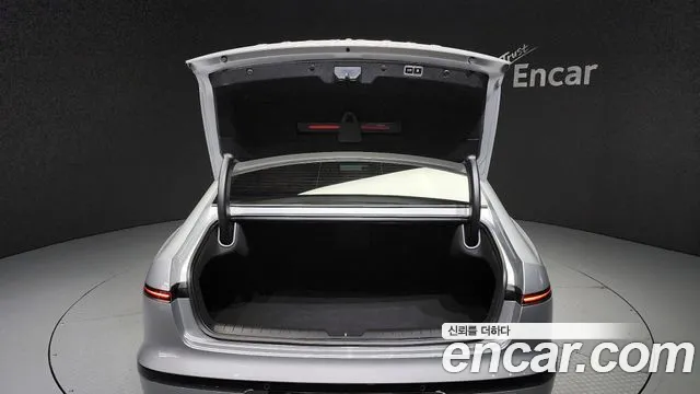 Hyundai Grandeur (GN7) id 2711777 из Кореи 11