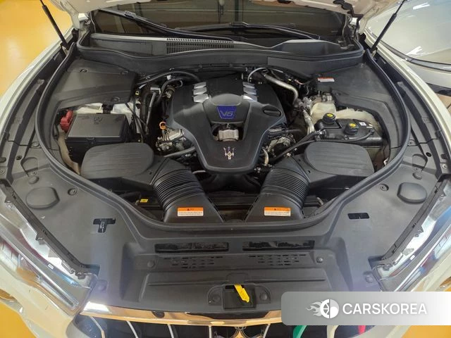 Maserati Levante id 4551862 из Кореи 11