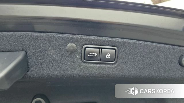 Hyundai The New Grandeur IG id 3832788 из Кореи 11