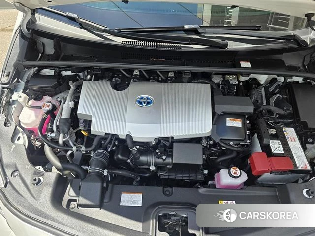 Toyota Prius Prime id 4414998 из Кореи 11